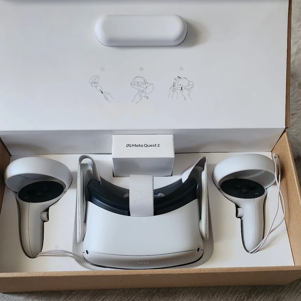 VR Headset with Controllers - White